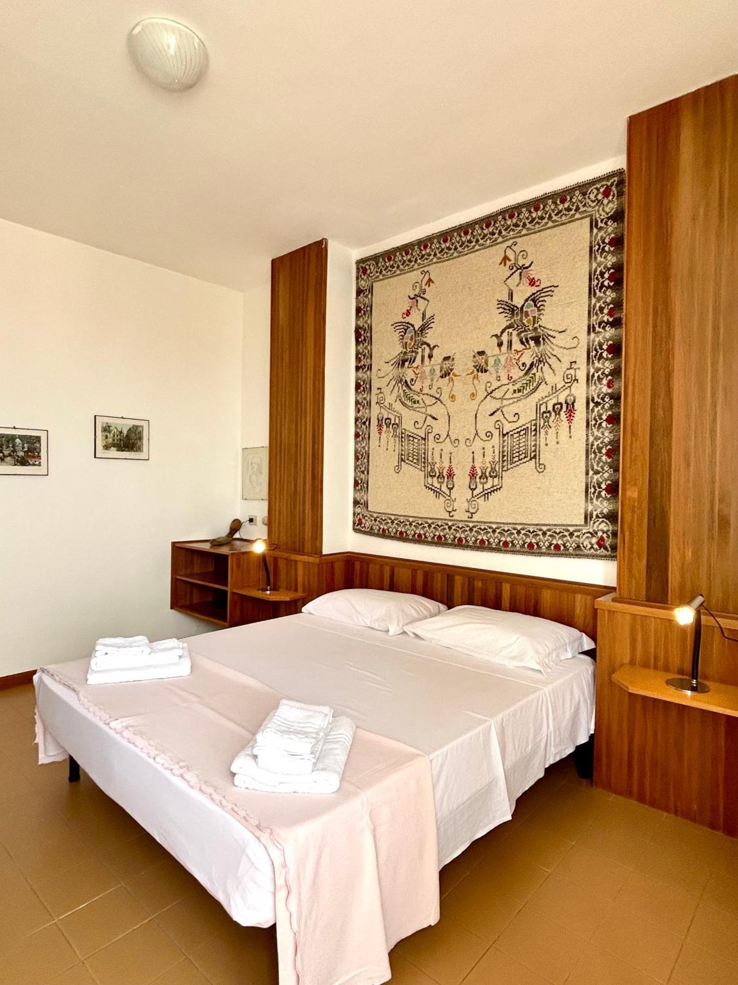 Nura's - Penthouse Antonietta With View *
