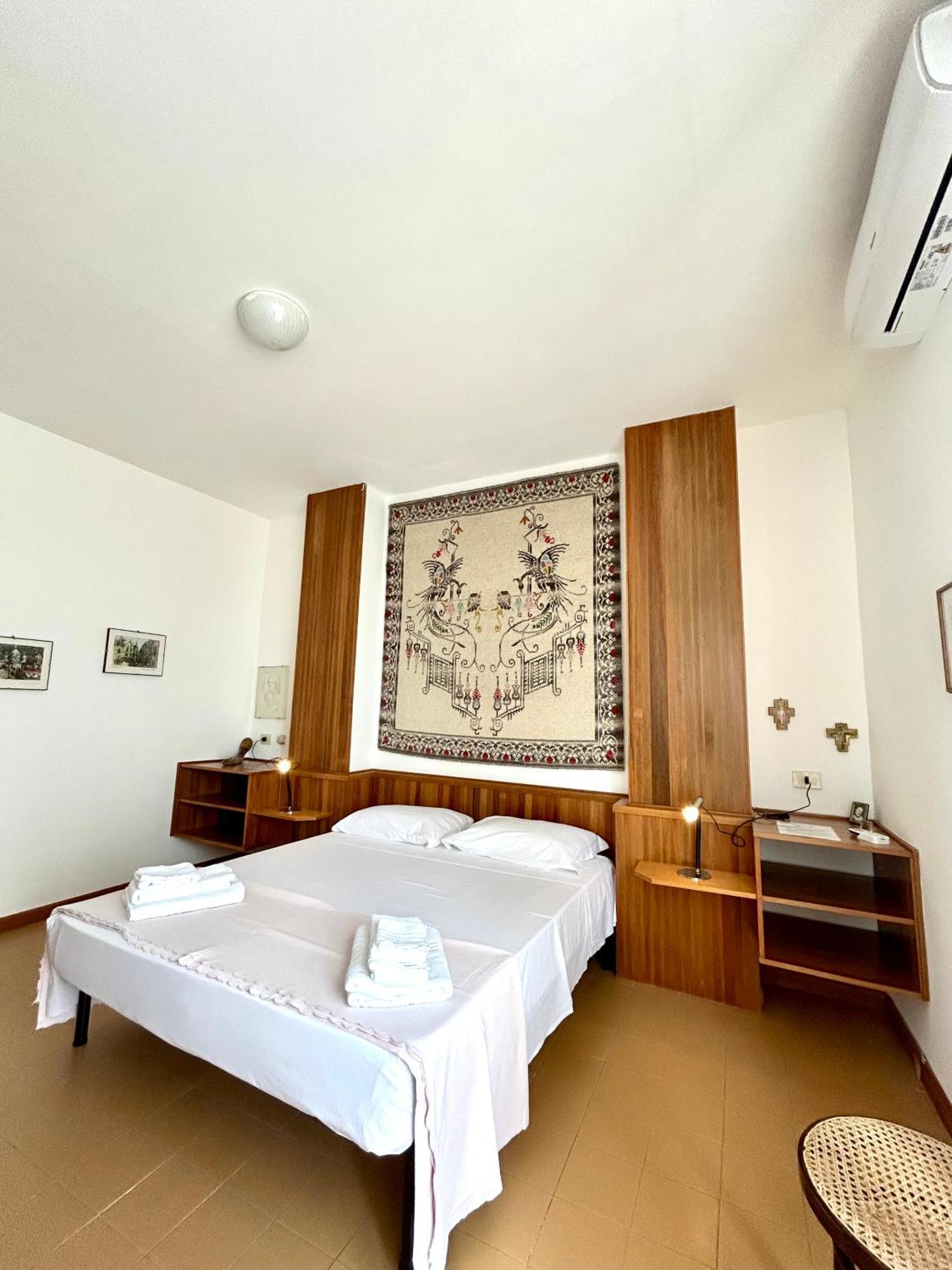Apartment Nura's - Penthouse Antonietta With View *
